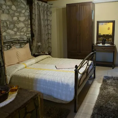 Apartament Spitiko Káto Loutrákion